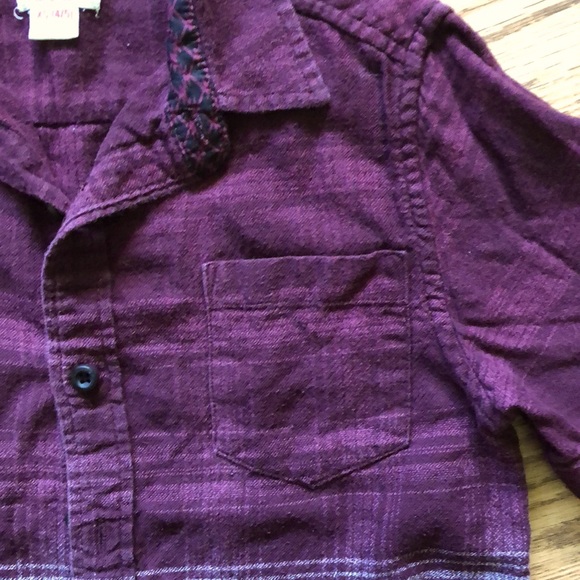 Mossimo Supply Co. Boys Short Sleeve Button Down Shirt - Picture 2 of 6